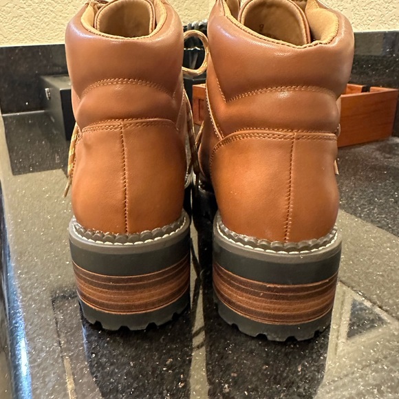 Universal Thread Brown Boot - Picture 4 of 7